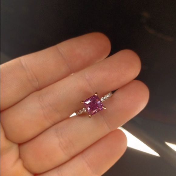 Pink Moissanite (Cush 8x8mm), White Moissanite Ring in Vermeil RG Over Sterling - Picture 4 of 6